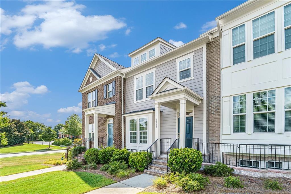 1257 Park Bench Place