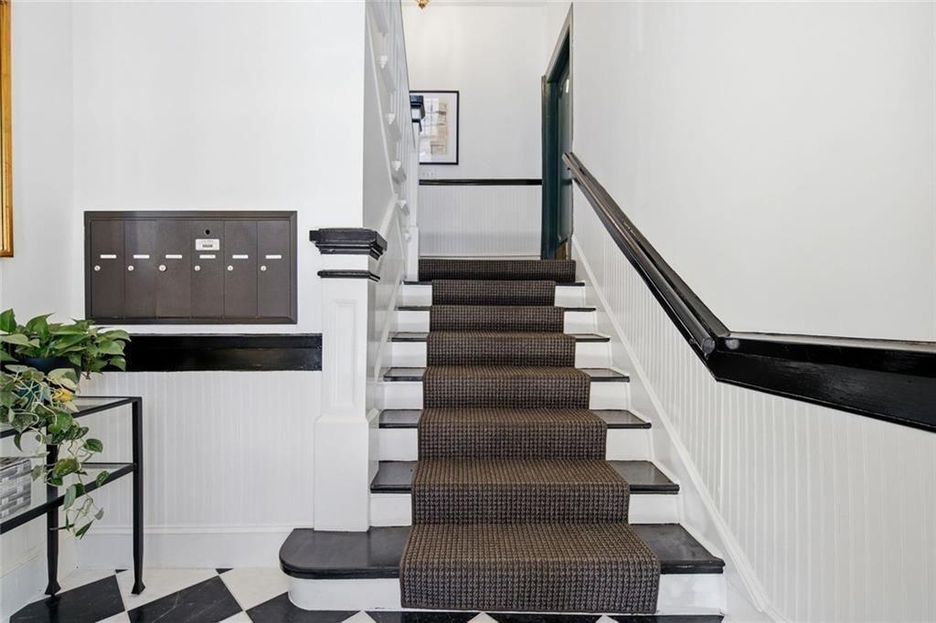 171 6th Street NE 10