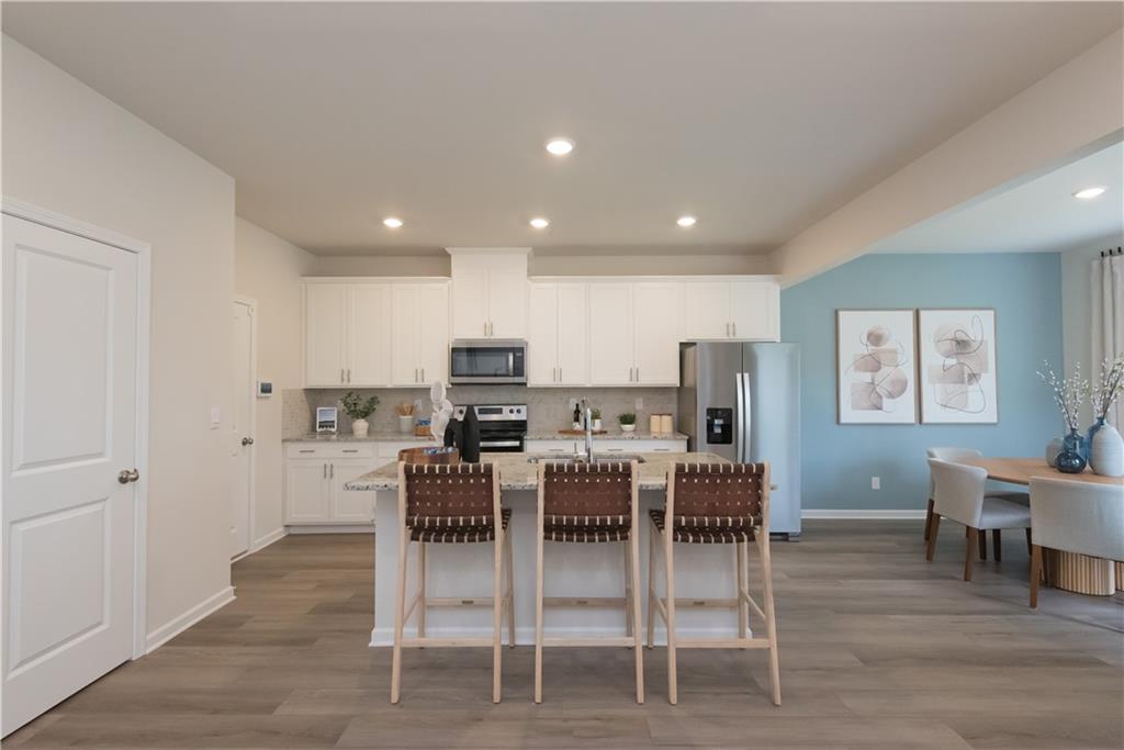 2846 Aralynn Way