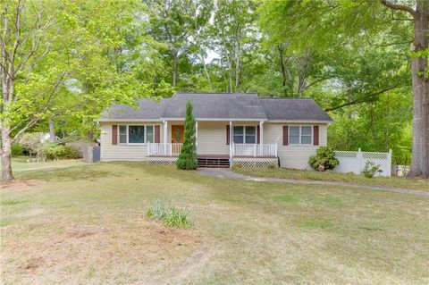 Photo of 3089 Mill Run Court, Duluth, GA 30097 (MLS # 7752830)