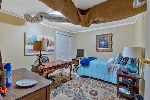 listing image 50