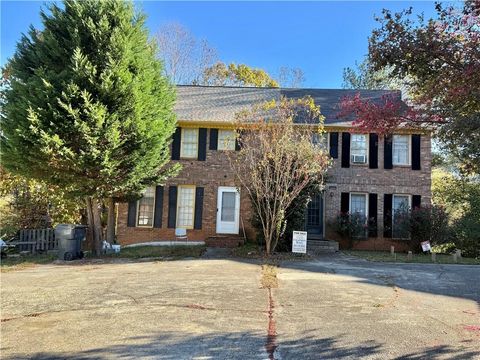 A home in Lilburn