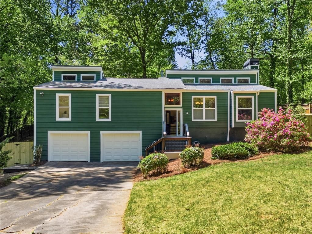 2530 Kingsley Drive NE