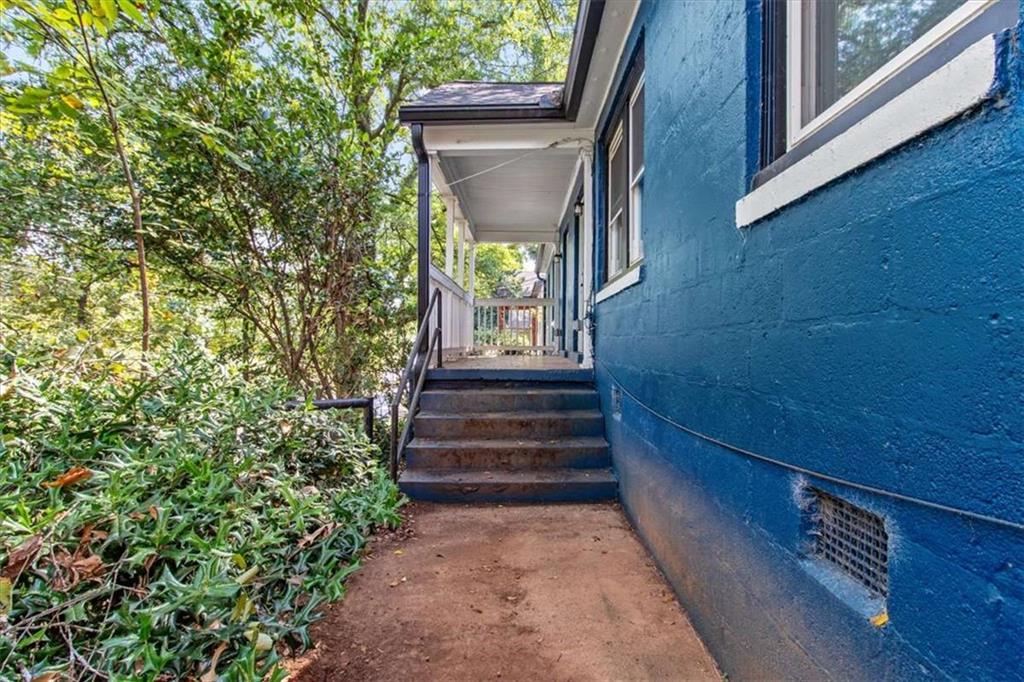 253 Lawton Street SW