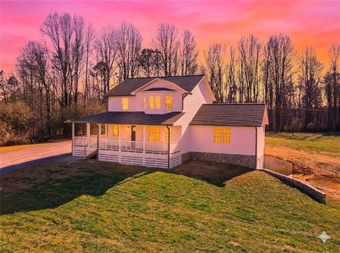 Homes For Sale - 130 Wingate Drive<br/> Gilmer County, Ellijay, GA 30540