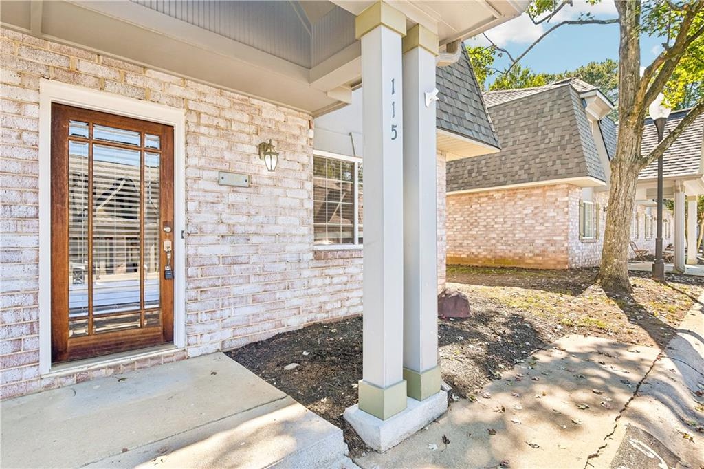 115 Rondak Circle SE