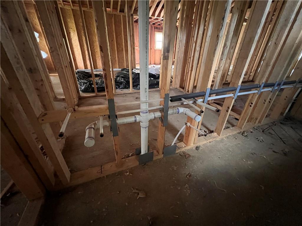 857 Gertrude Place NW