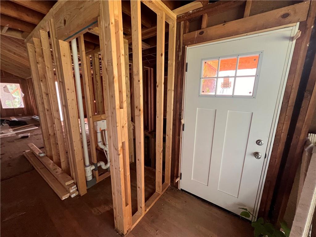 857 Gertrude Place NW