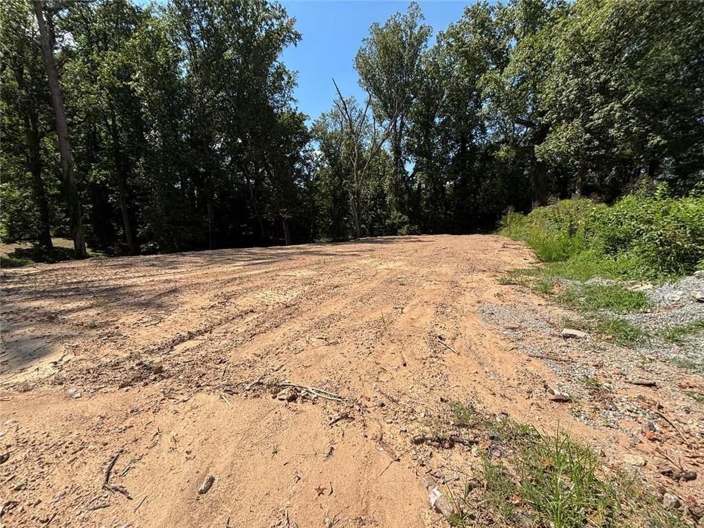 Photo of 390 Woodlawn Avenue NW, Atlanta, GA 30318 (MLS # 7706008)