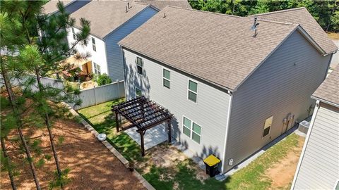 A home in Fairburn