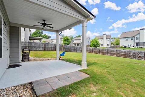 A home in Hoschton