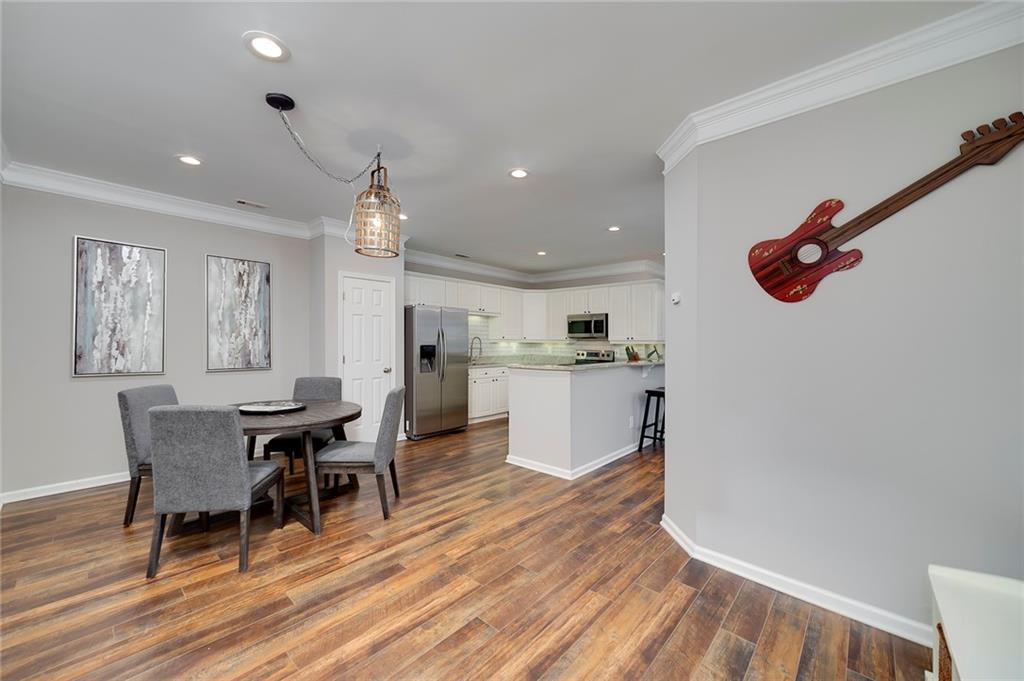 2300 Habersham Marina Road 103