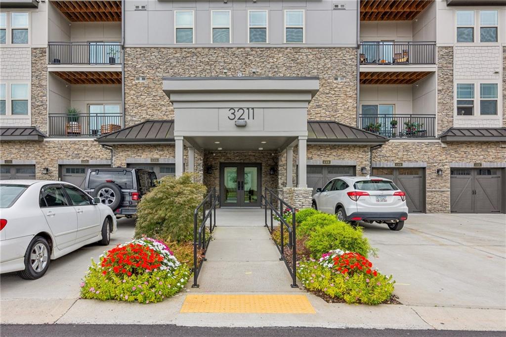 3211 Orwell Way 4205