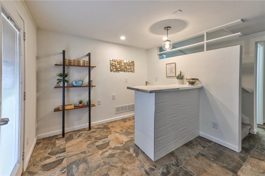 3348 Lynnray Drive, Atlanta, Georgia image 30