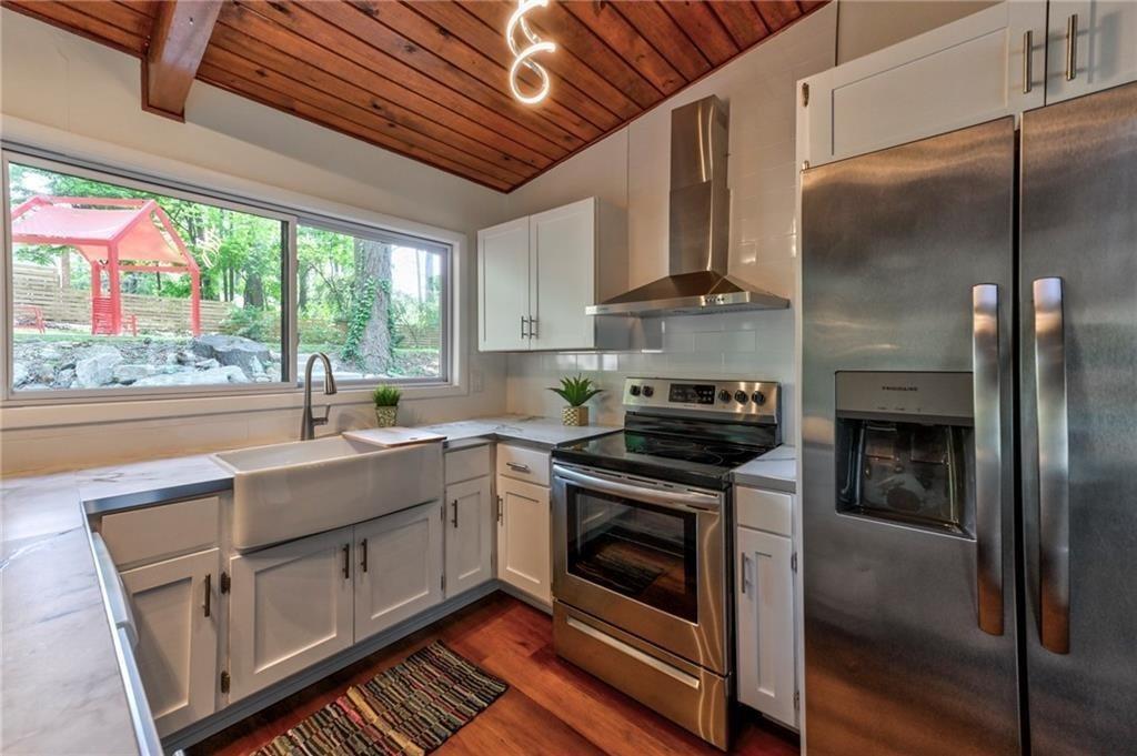 3348 Lynnray Drive, Atlanta, Georgia image 12
