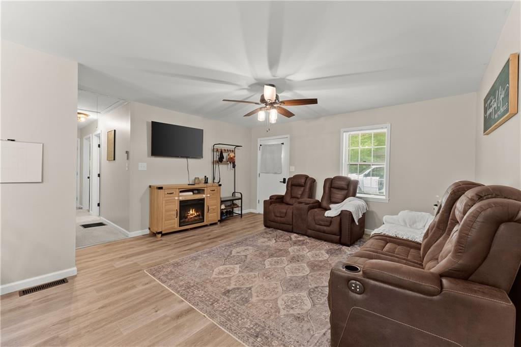 153 Garrison Drive, Cleveland, Georgia image 8