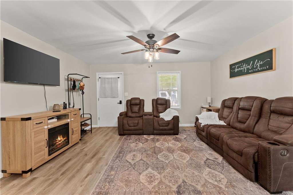 153 Garrison Drive, Cleveland, Georgia image 9