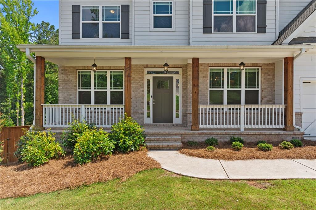 8225 Crooked Creek Drive