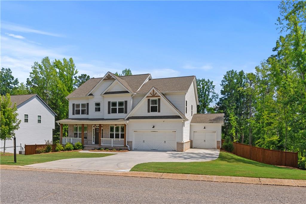 8225 Crooked Creek Drive