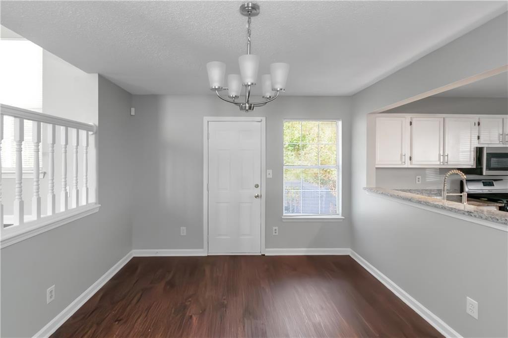 Village Regency Park - Residential