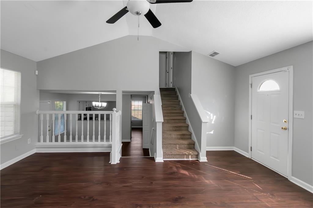 Village Regency Park - Residential