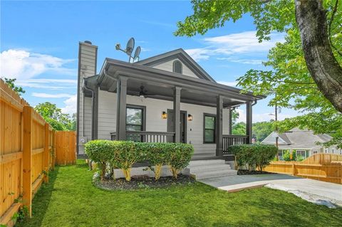 556 PAINES Avenue NW Atlanta GA 30318