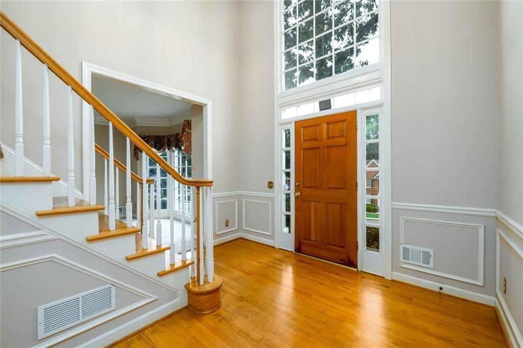 1191 Lake Washington Drive