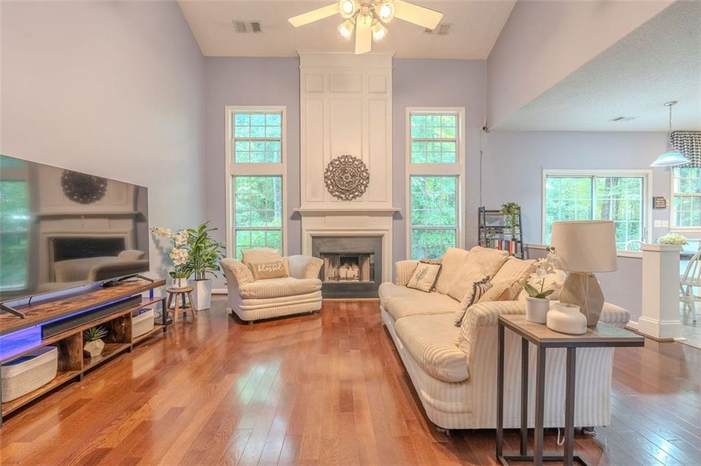 2022 Maple Ridge Drive, Acworth, Georgia image 13