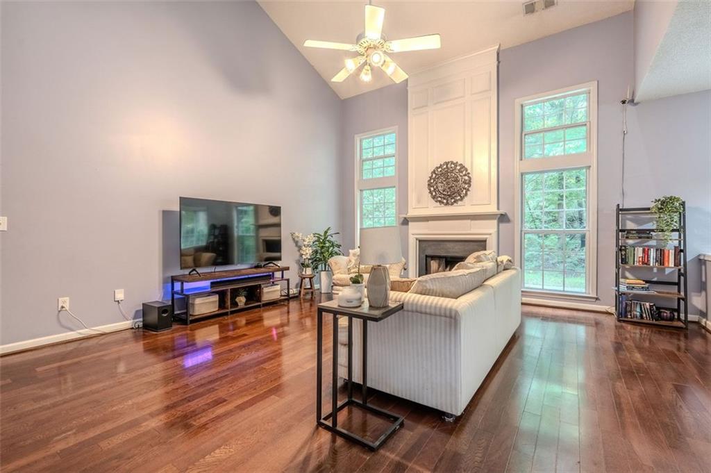 2022 Maple Ridge Drive, Acworth, Georgia image 11