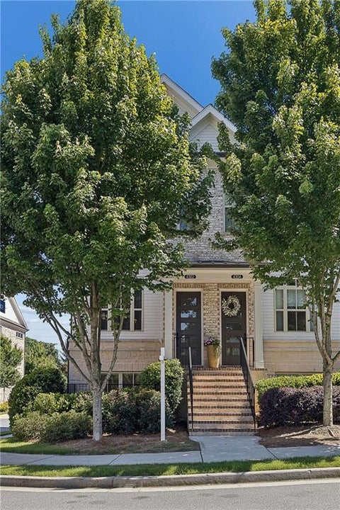 Townhouse For Sale - 4302 Parkside Place<br/> Atlanta, GA 30342