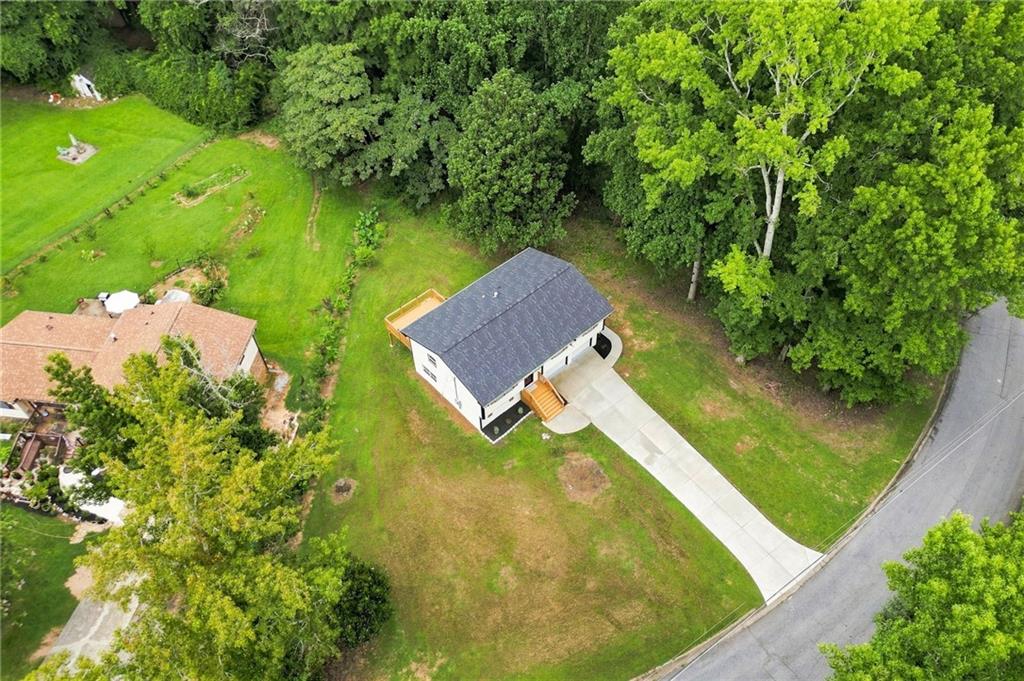 5827 Christopher Lane