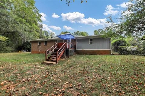 A home in Lithia Springs