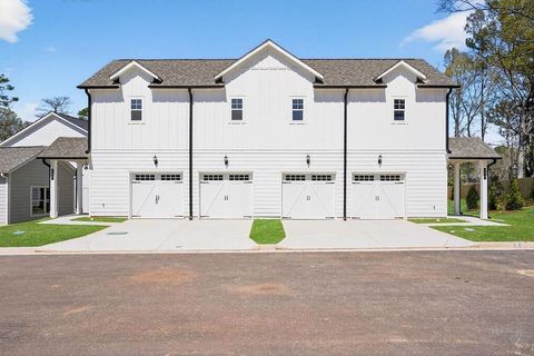 Townhouse For Sale - 185 Bartow Street<br/> Fayette County, Fayetteville, GA 30214