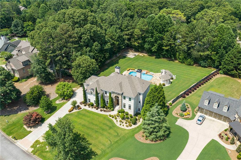 120 Roxbury Row