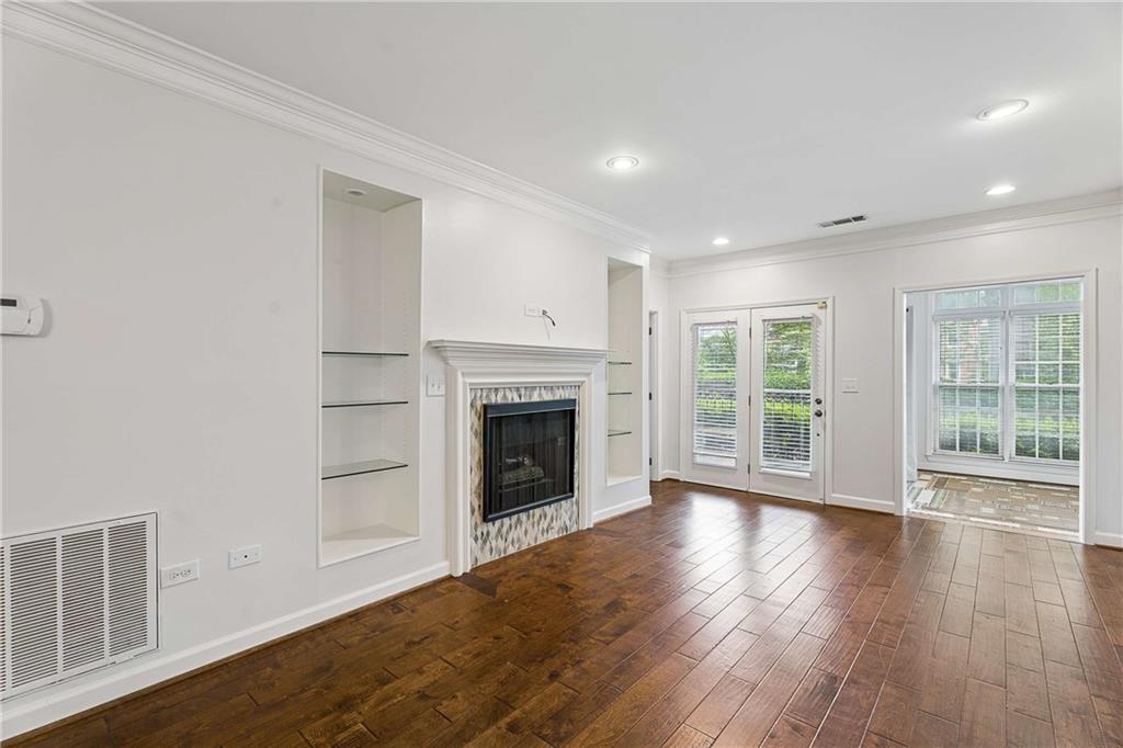 175 15th Street NE 105