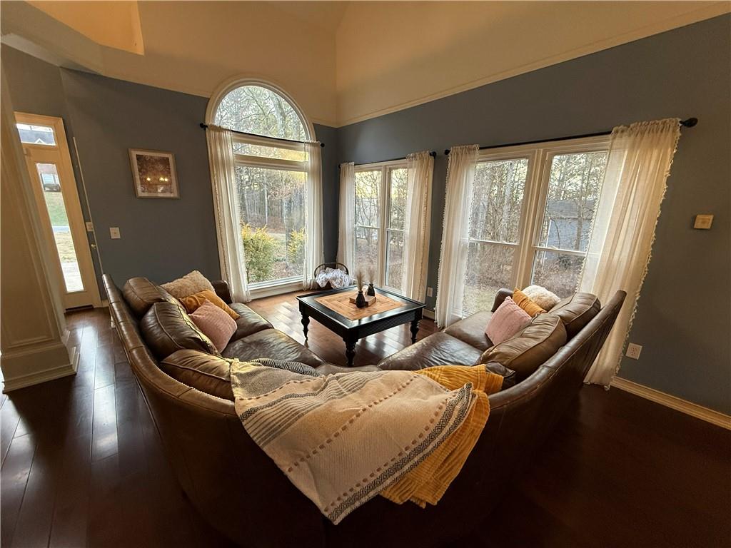 19 Wexford Circle NW