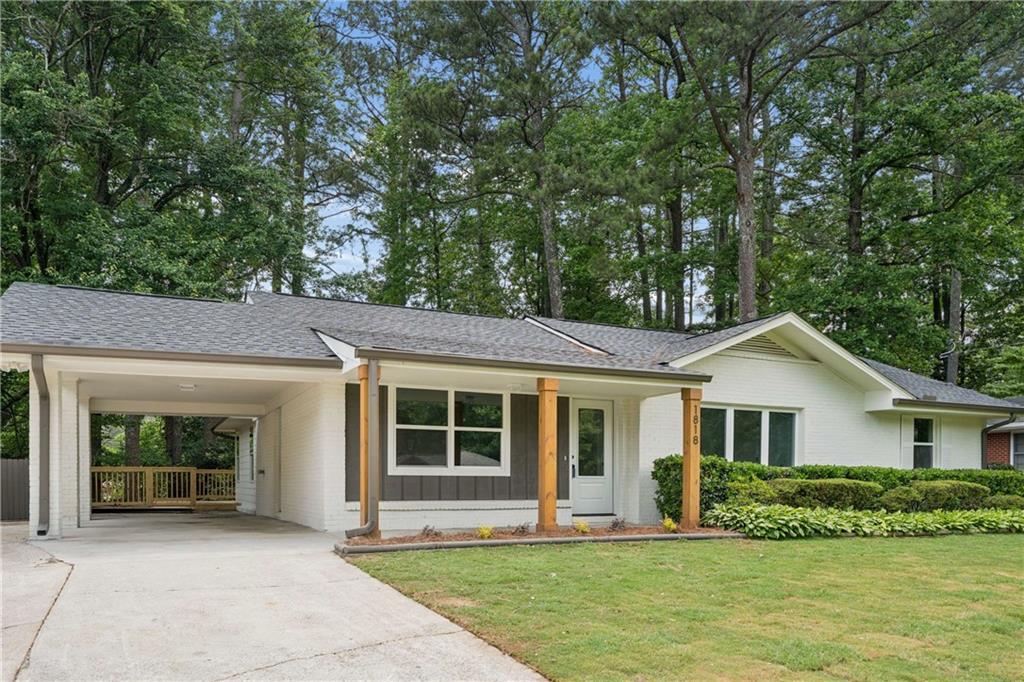 1818 Briarlake Circle