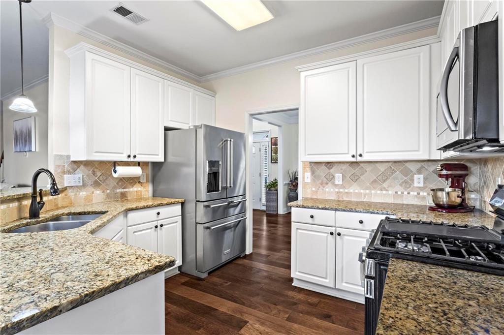 607 Crimsonwood Court, Powder Springs, Georgia image 12