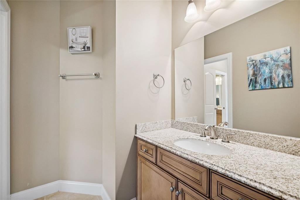 Broadwell Manor - Residential