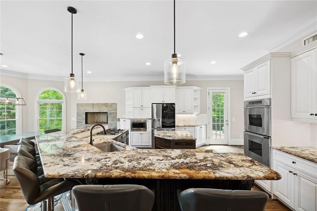 Broadwell Manor - Residential