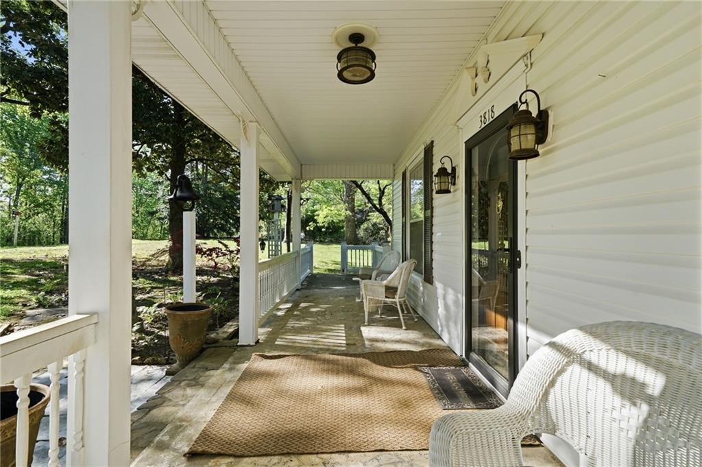 3818 Highway 53 E