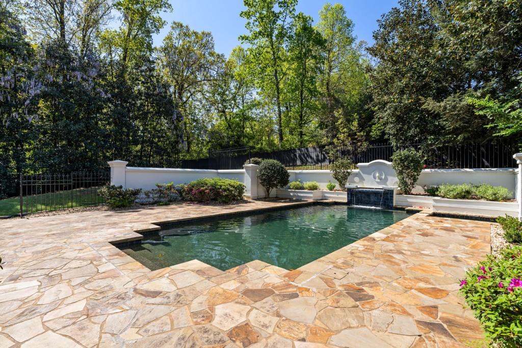725 Riley Place, Atlanta, Georgia image 27