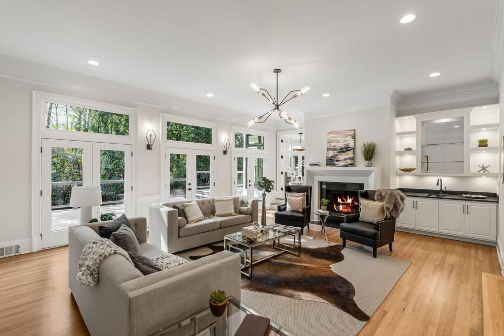 725 Riley Place, Atlanta, Georgia image 7