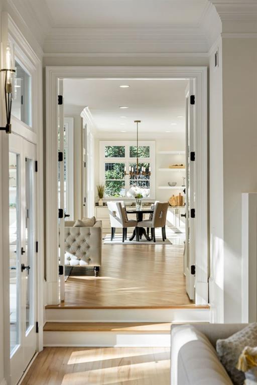 725 Riley Place, Atlanta, Georgia image 14