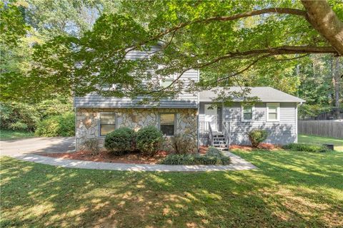 Photo of 4907 Habersham Ridge SW, Lilburn, GA 30047 (MLS # 7654207)