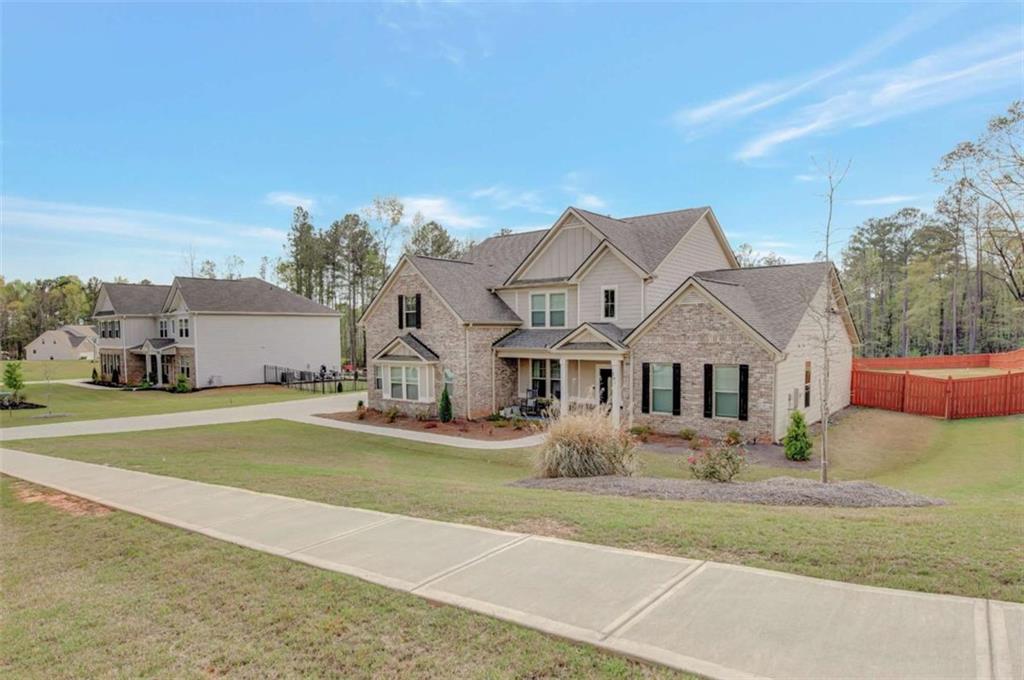 196 Saddleridge Trail, Senoia, Georgia image 2