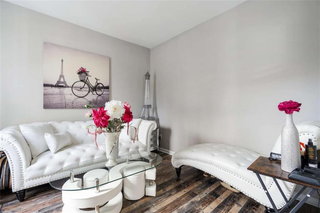 7028 Roselake Circle