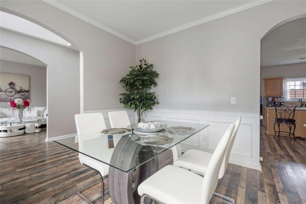 7028 Roselake Circle