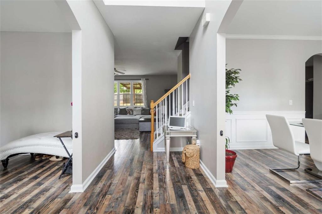 7028 Roselake Circle