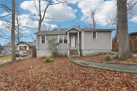 225 Walthall Avenue SE Marietta GA 30060